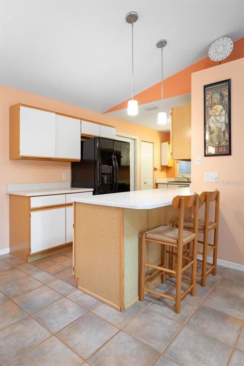 For Sale: $494,900 (2 beds, 2 baths, 1139 Square Feet)