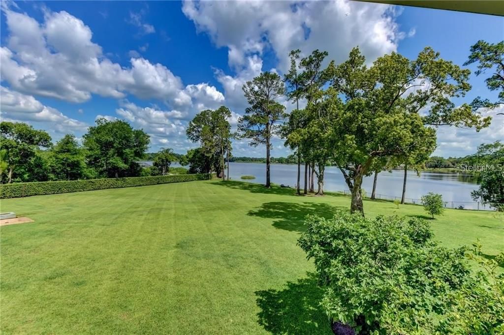 For Sale: $1,399,999 (5 beds, 5 baths, 5946 Square Feet)