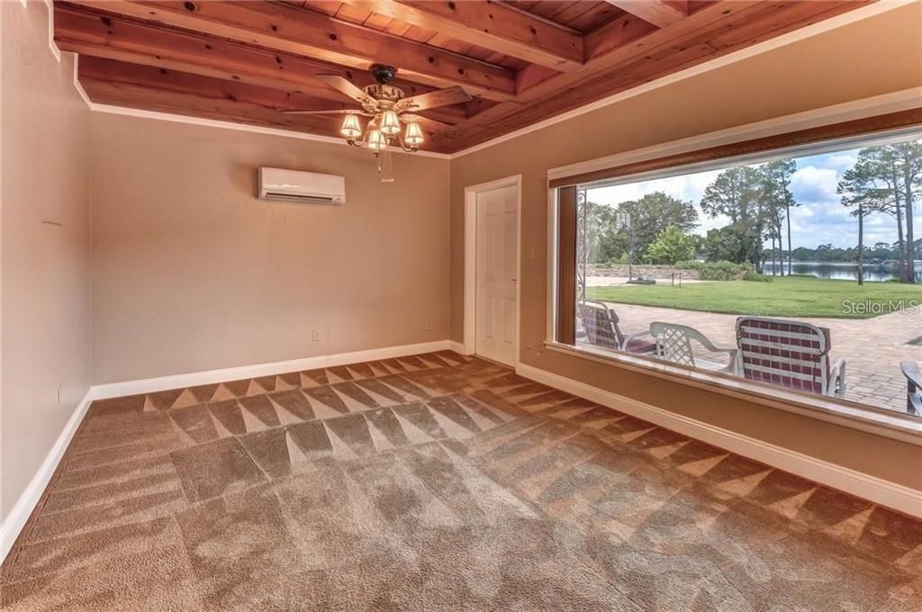 For Sale: $1,399,999 (5 beds, 5 baths, 5946 Square Feet)