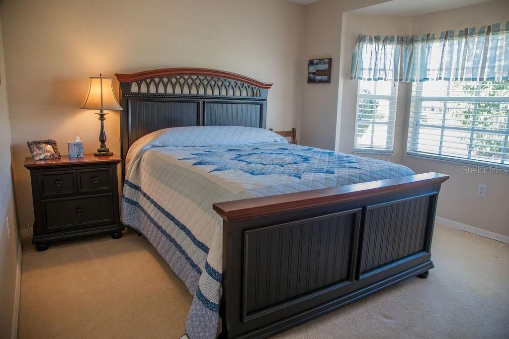 待售: $299,900 (3 贝兹, 2 浴室, 1623 平方英尺)