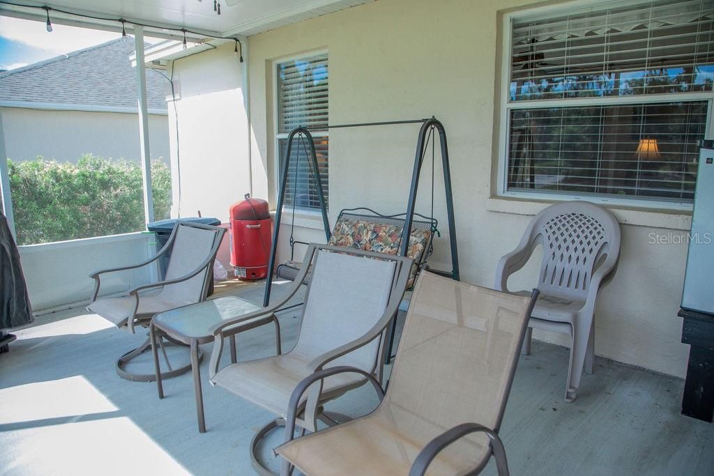 待售: $299,900 (3 贝兹, 2 浴室, 1623 平方英尺)