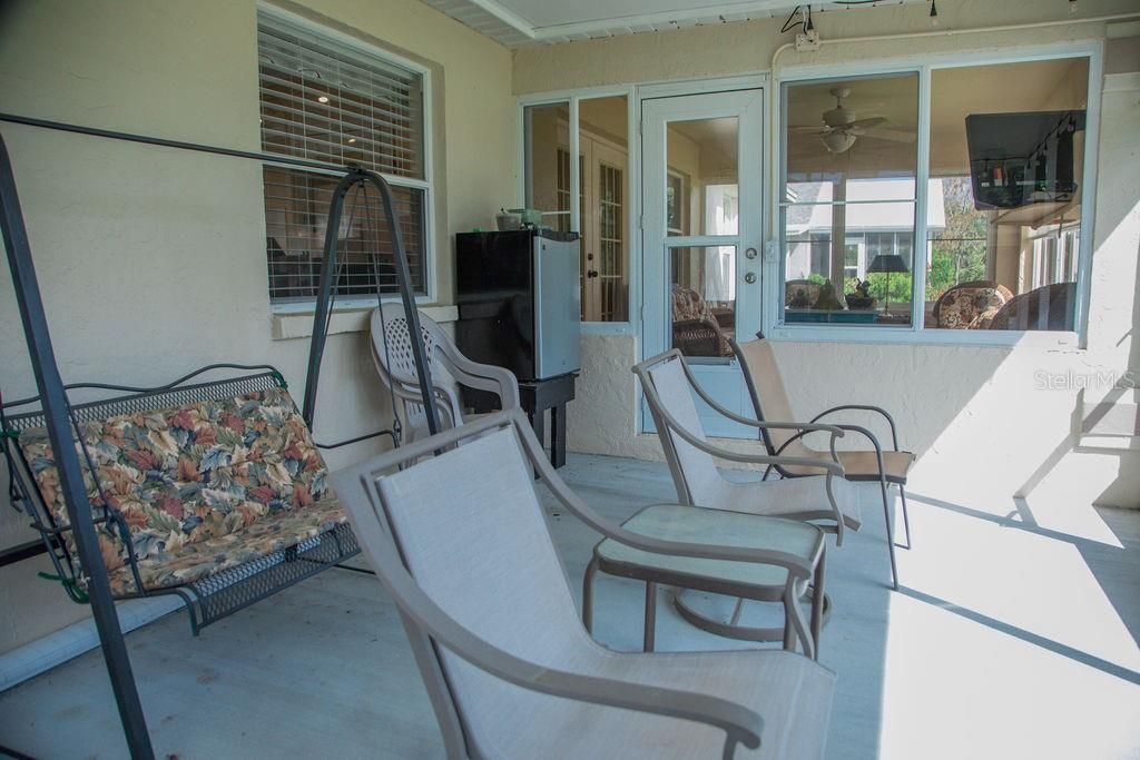 待售: $299,900 (3 贝兹, 2 浴室, 1623 平方英尺)