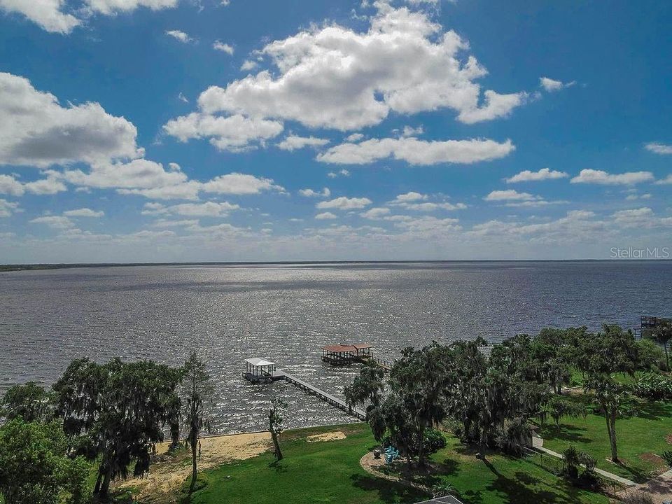 待售: $299,900 (3 贝兹, 2 浴室, 1623 平方英尺)