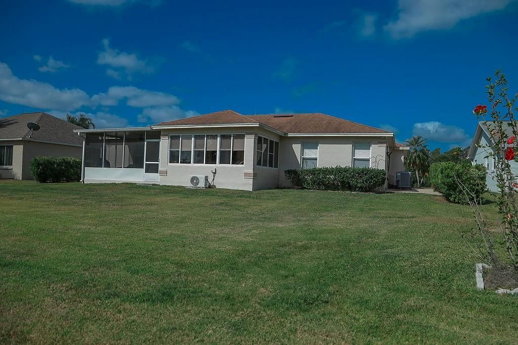 待售: $299,900 (3 贝兹, 2 浴室, 1623 平方英尺)