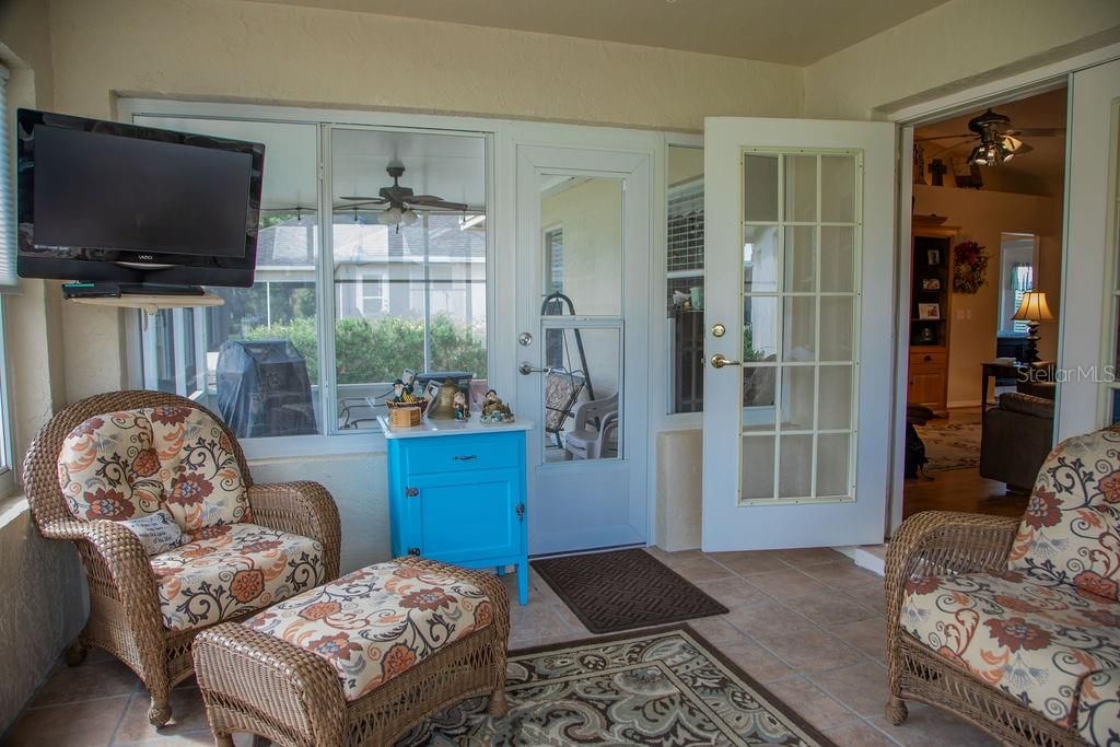 待售: $299,900 (3 贝兹, 2 浴室, 1623 平方英尺)