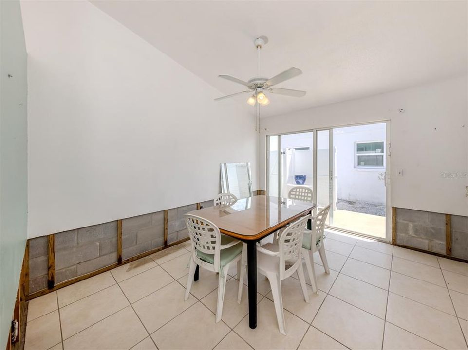 For Sale: $899,999 (4 beds, 0 baths, 2198 Square Feet)