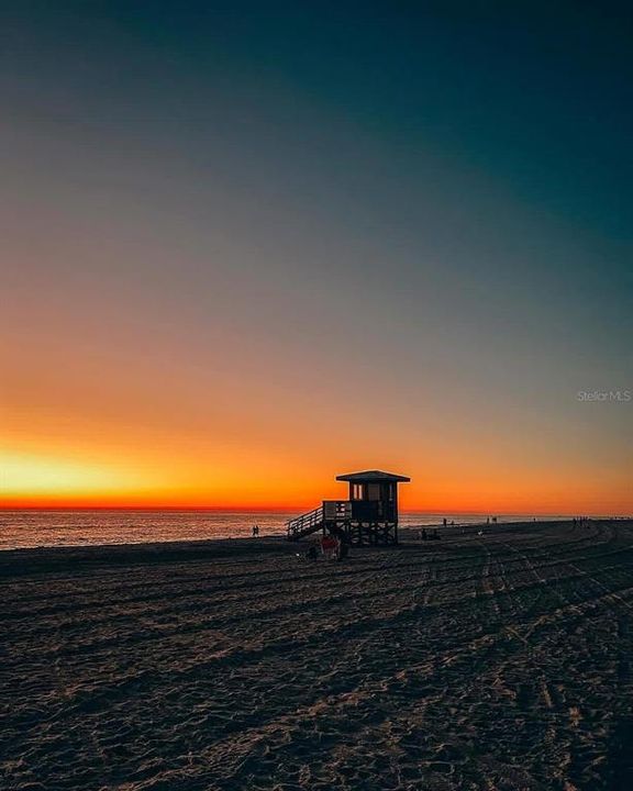 For Sale: $179,000 (2 beds, 2 baths, 1272 Square Feet)