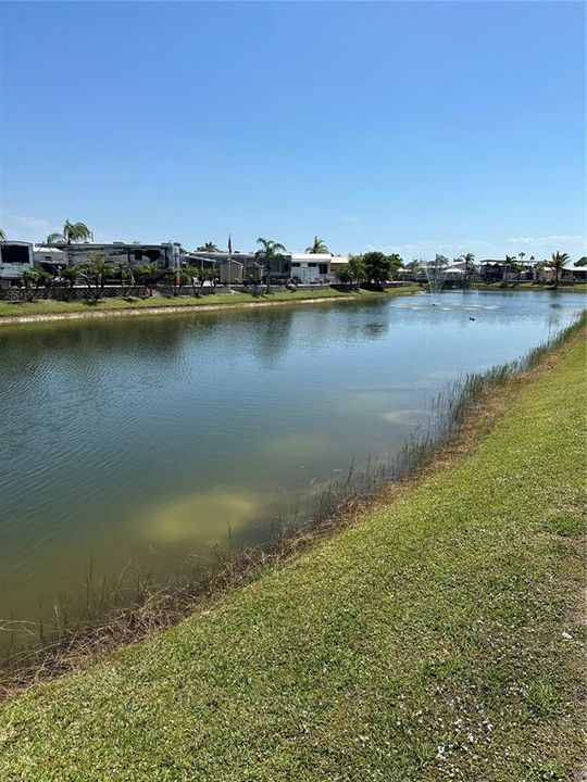 На продажу: $105,000 (1 спален, 1 ванн, 424 Квадратных фут)