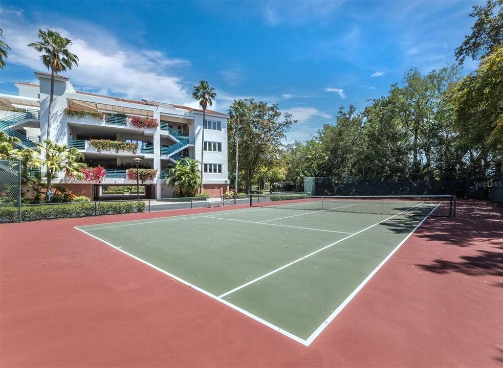 En Venta: $2,150,000 (3 camas, 3 baños, 2365 Pies cuadrados)