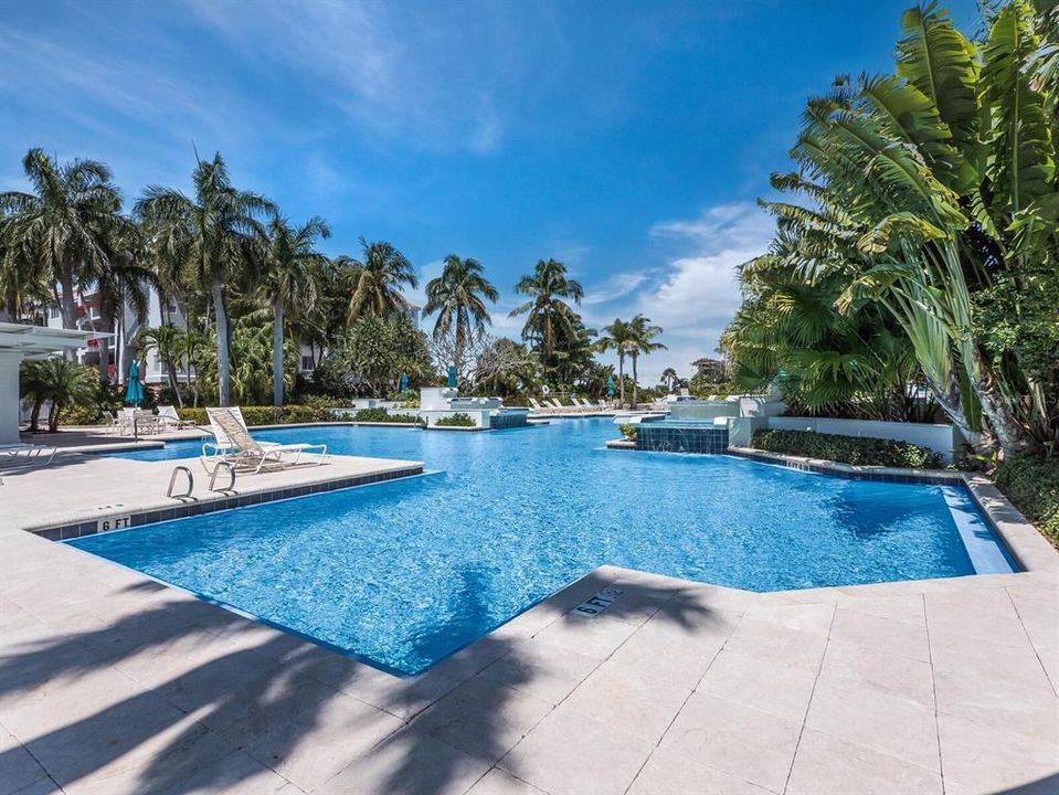 En Venta: $2,150,000 (3 camas, 3 baños, 2365 Pies cuadrados)