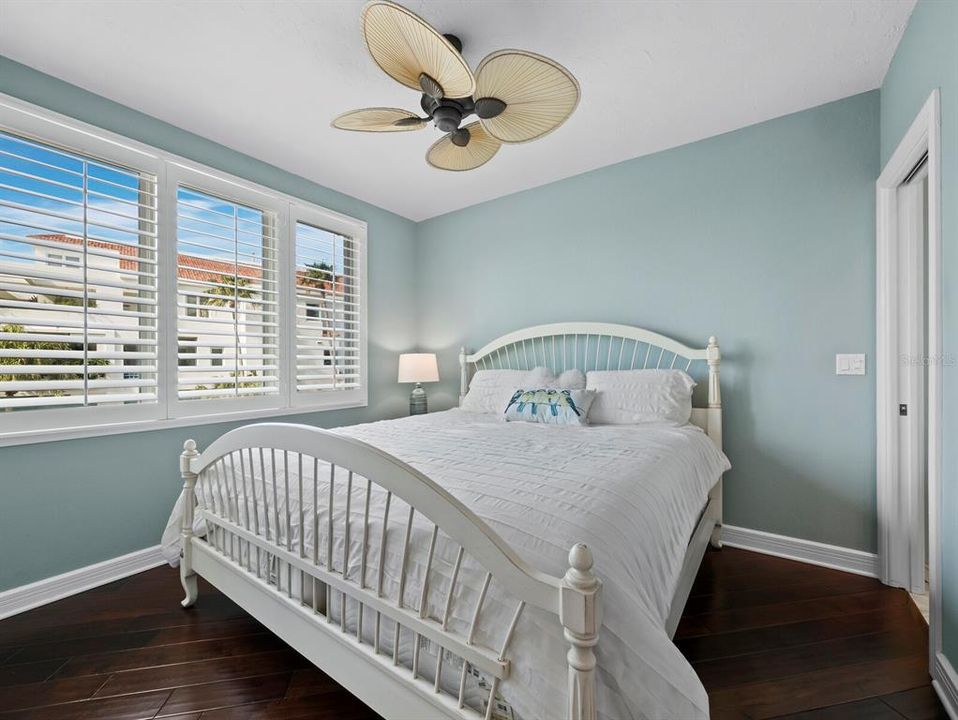 En Venta: $2,150,000 (3 camas, 3 baños, 2365 Pies cuadrados)