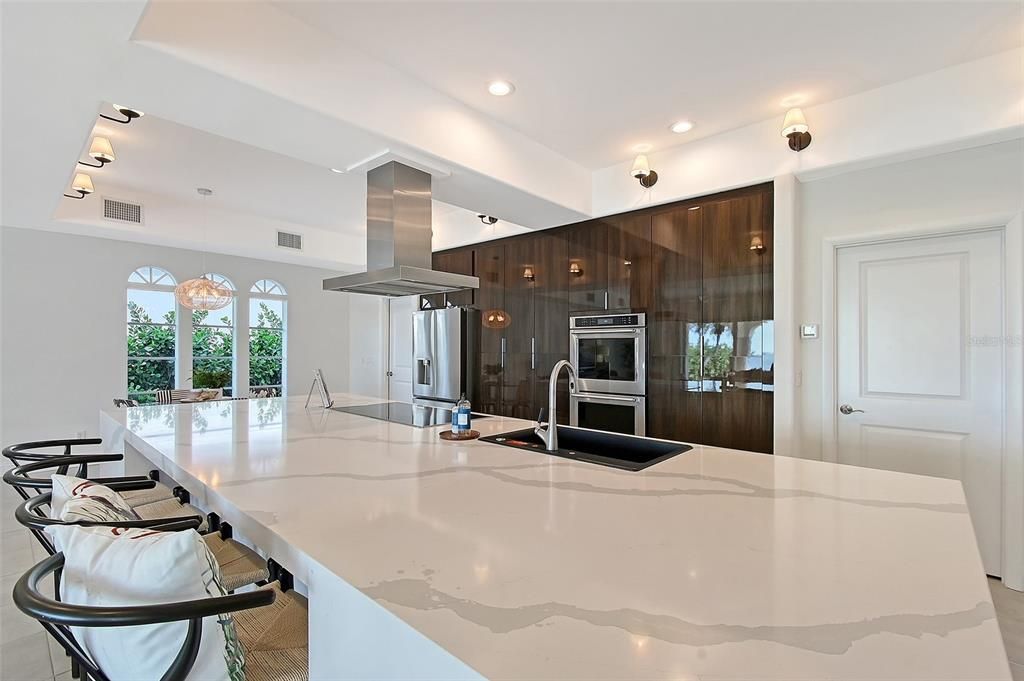 En Venta: $3,950,000 (5 camas, 6 baños, 5270 Pies cuadrados)