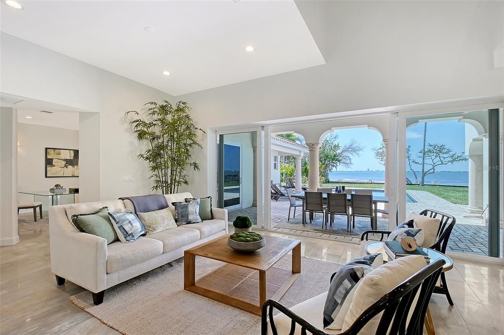 En Venta: $3,950,000 (5 camas, 6 baños, 5270 Pies cuadrados)