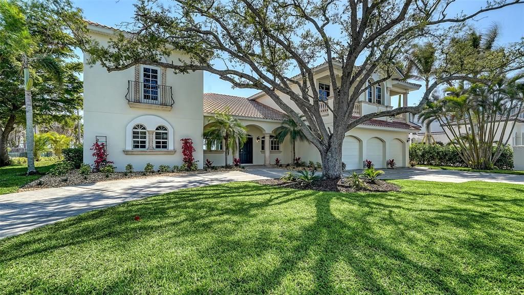 En Venta: $3,950,000 (5 camas, 6 baños, 5270 Pies cuadrados)