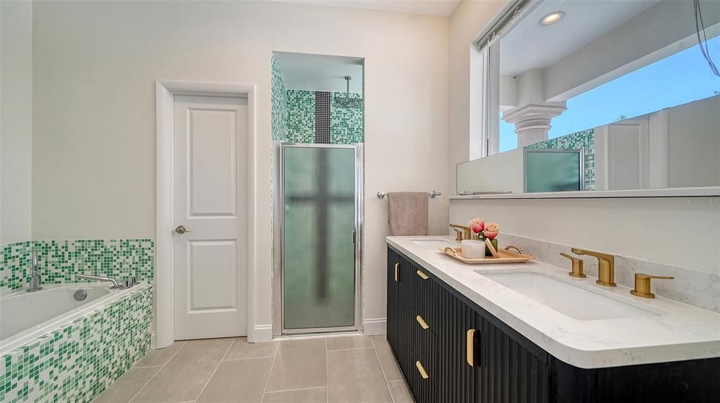 En Venta: $3,950,000 (5 camas, 6 baños, 5270 Pies cuadrados)