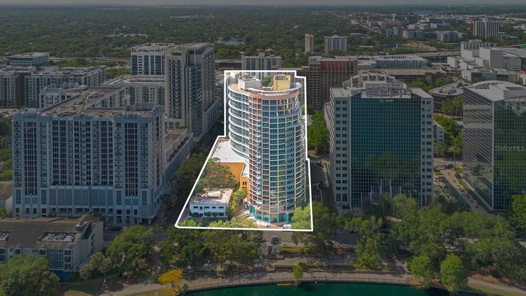 For Sale: $265,000 (1 beds, 1 baths, 771 Square Feet)