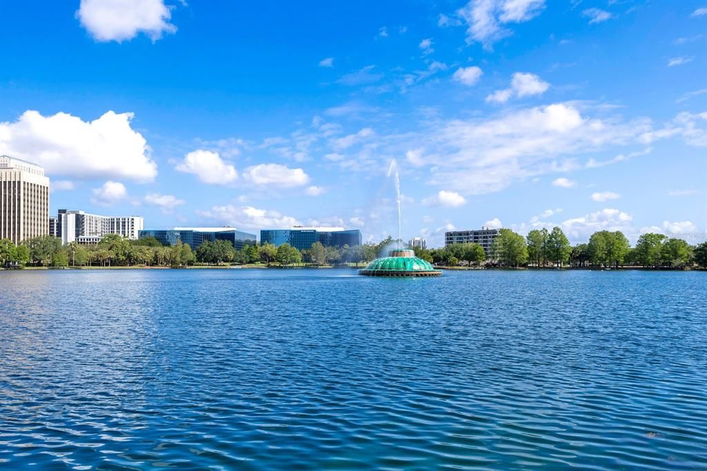 For Sale: $265,000 (1 beds, 1 baths, 771 Square Feet)