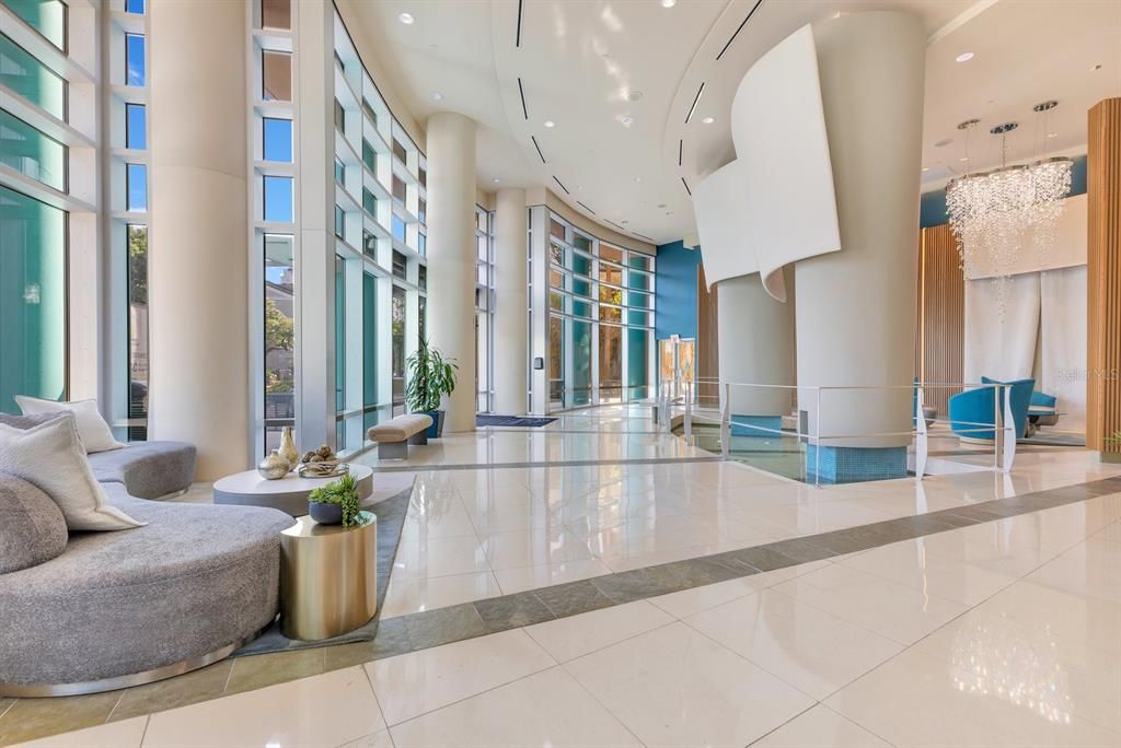 For Sale: $265,000 (1 beds, 1 baths, 771 Square Feet)