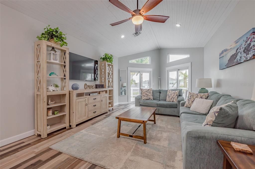 En Renta: $2,850 (2 camas, 2 baños, 1102 Pies cuadrados)