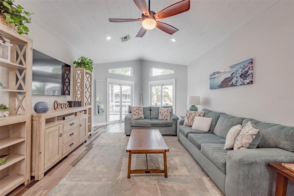 En Renta: $2,850 (2 camas, 2 baños, 1102 Pies cuadrados)