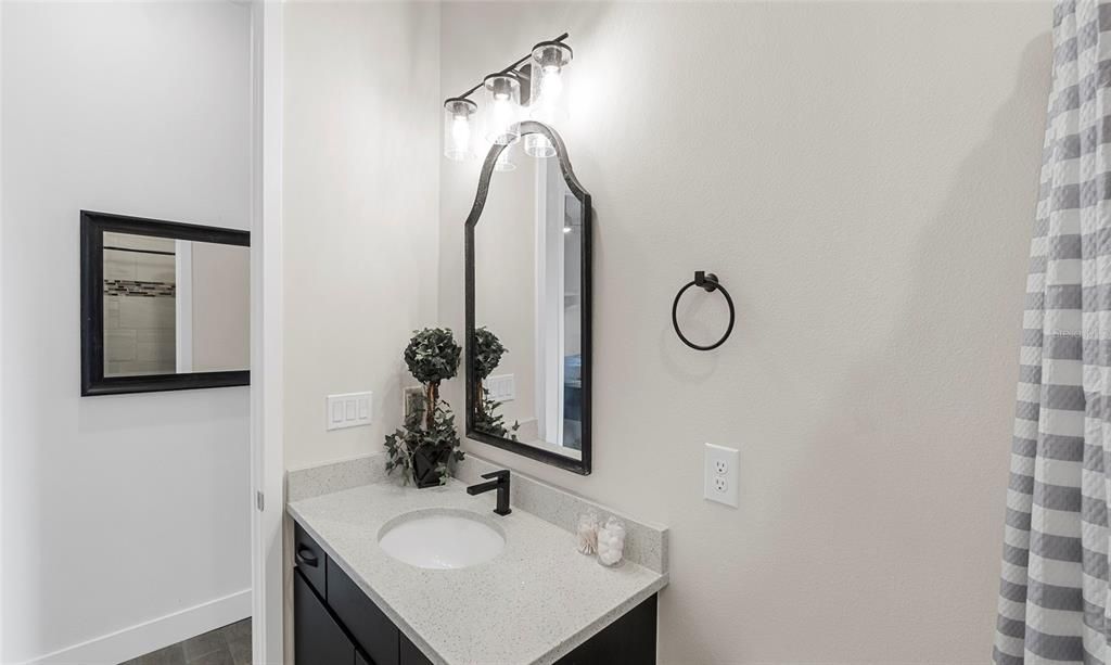 For Sale: $1,095,000 (3 beds, 3 baths, 2980 Square Feet)