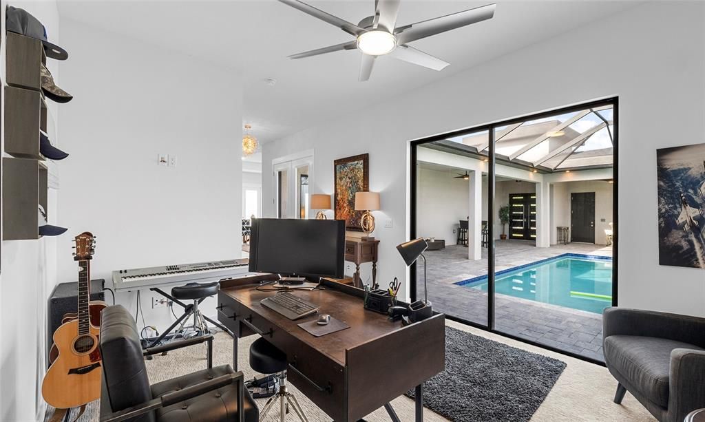 For Sale: $1,095,000 (3 beds, 3 baths, 2980 Square Feet)