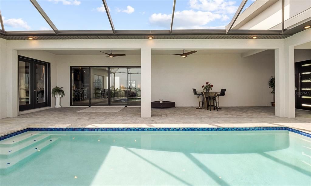 For Sale: $1,095,000 (3 beds, 3 baths, 2980 Square Feet)