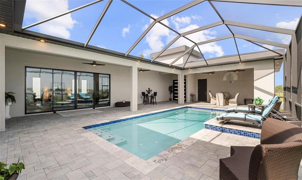 For Sale: $1,095,000 (3 beds, 3 baths, 2980 Square Feet)