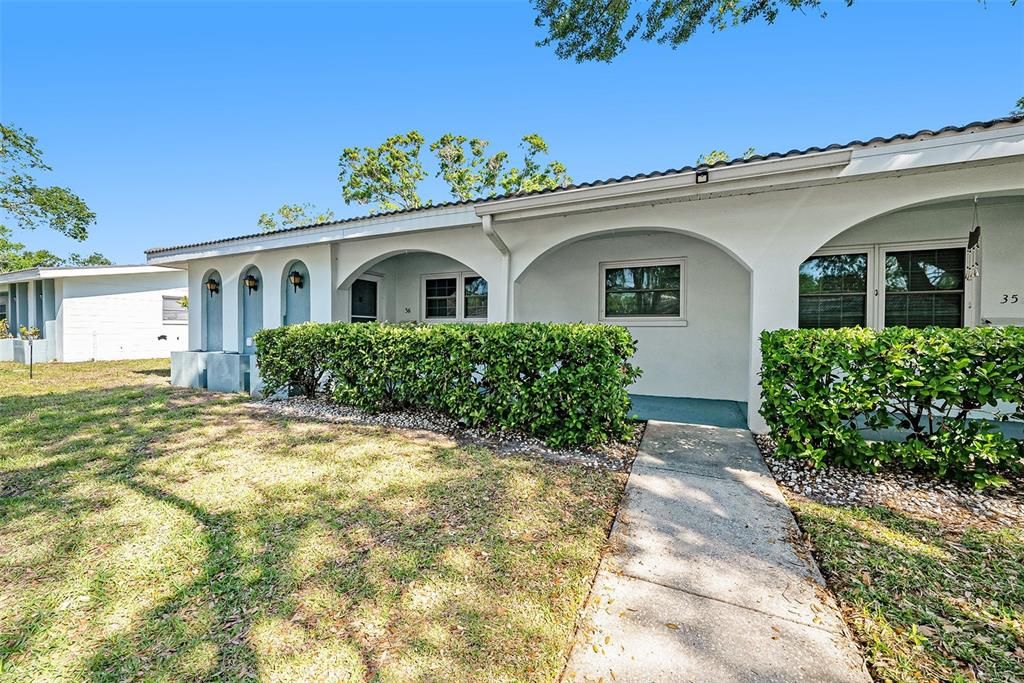 11200 102nd Ave N, Seminole FL 33778 - Twin Oaks - Front Blgd 7