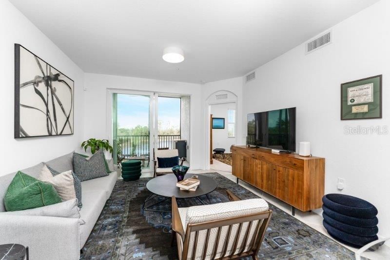 En Renta: $1,800 (3 camas, 2 baños, 1407 Pies cuadrados)