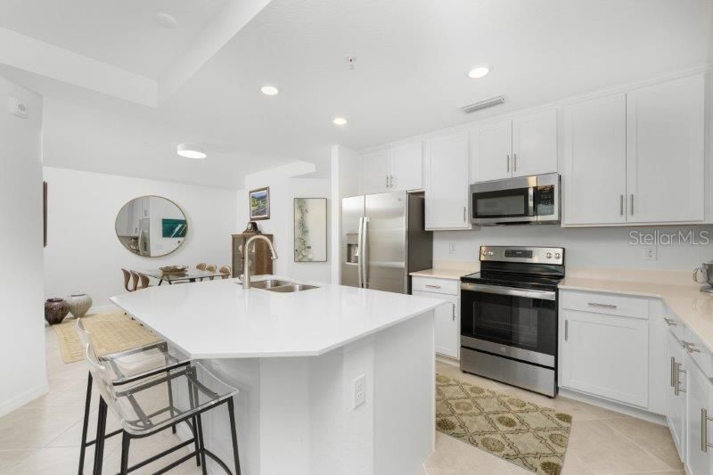 En Renta: $1,800 (3 camas, 2 baños, 1407 Pies cuadrados)