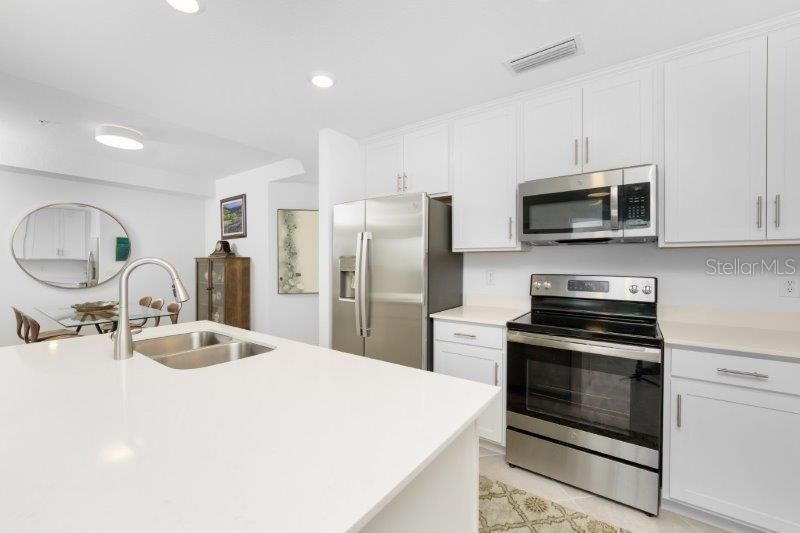 En Renta: $1,800 (3 camas, 2 baños, 1407 Pies cuadrados)