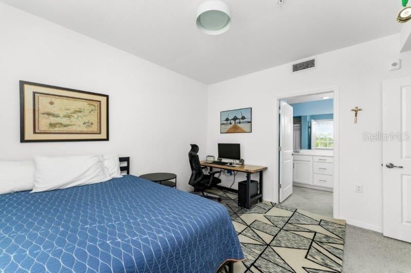 En Renta: $1,800 (3 camas, 2 baños, 1407 Pies cuadrados)