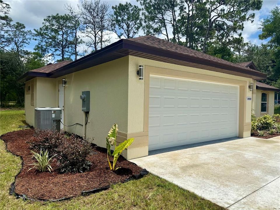 For Sale: $514,900 (4 beds, 3 baths, 2011 Square Feet)