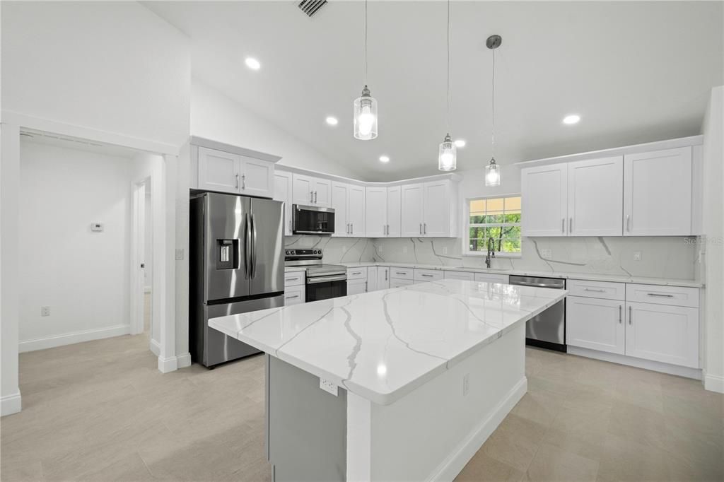 For Sale: $514,900 (4 beds, 3 baths, 2011 Square Feet)