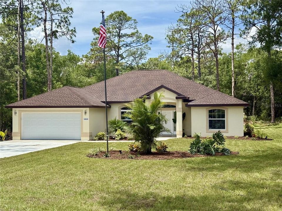 For Sale: $514,900 (4 beds, 3 baths, 2011 Square Feet)