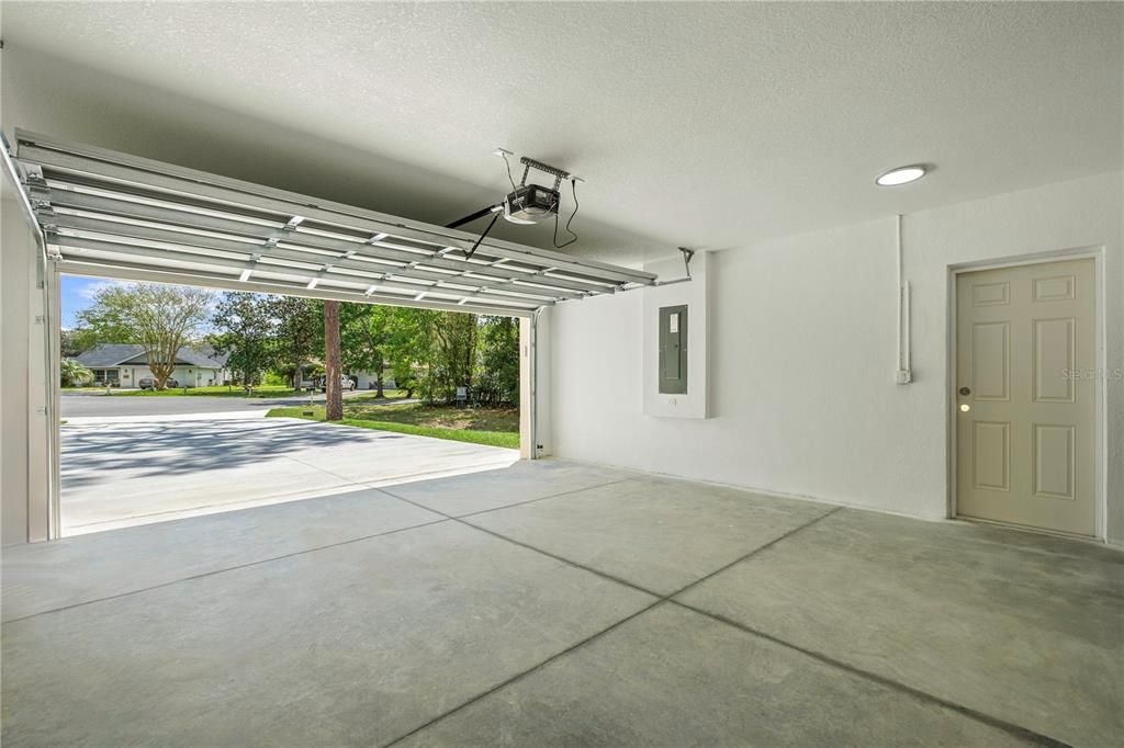 For Sale: $514,900 (4 beds, 3 baths, 2011 Square Feet)