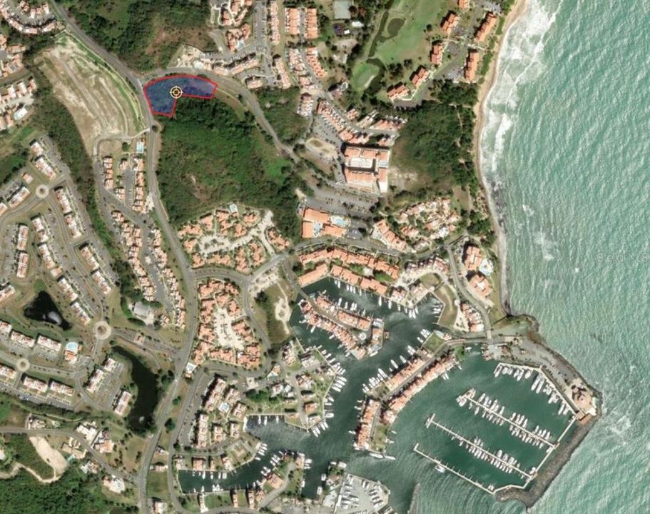 待售: $975,000 (1.46 acres)