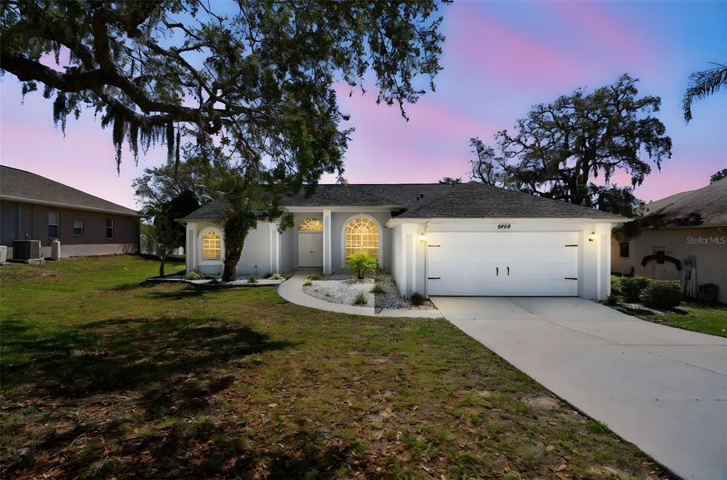 Recently Sold: $347,500 (3 beds, 2 baths, 2066 Square Feet)