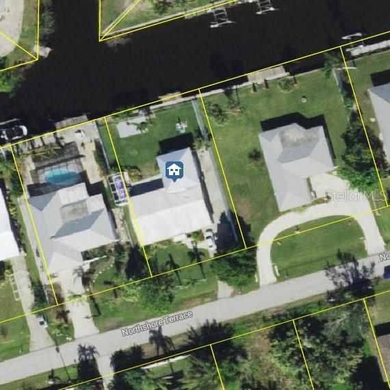 Recently Sold: $299,000 (3 beds, 3 baths, 1960 Square Feet)