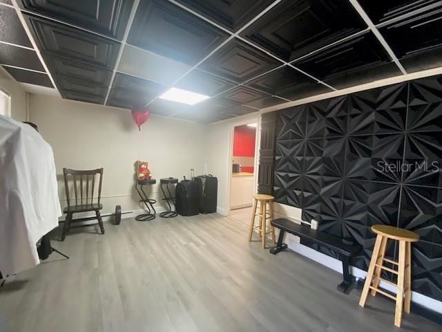 合同活跃: $1,000,000 (0 贝兹, 0 浴室, 2304 平方英尺)