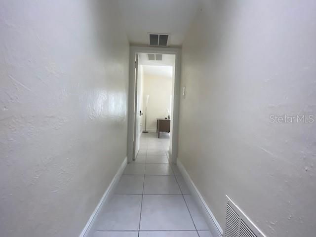 合同活跃: $1,000,000 (0 贝兹, 0 浴室, 2304 平方英尺)