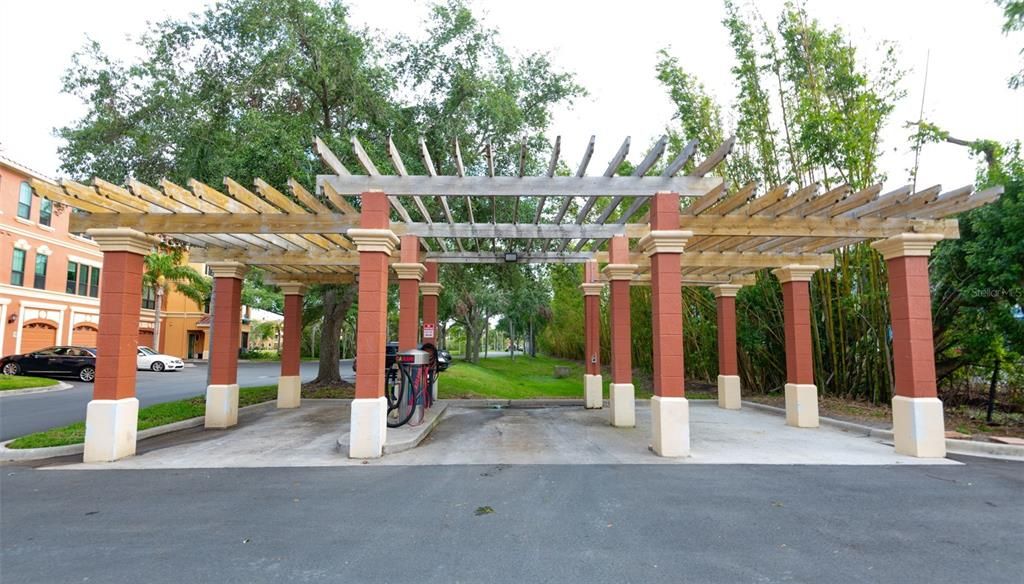 For Sale: $245,000 (2 beds, 2 baths, 1309 Square Feet)