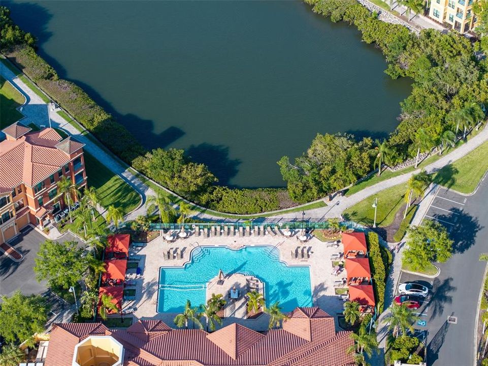 For Sale: $245,000 (2 beds, 2 baths, 1309 Square Feet)