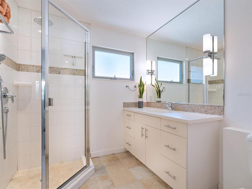 На продажу: $3,995,000 (4 спален, 4 ванн, 3273 Квадратных фут)