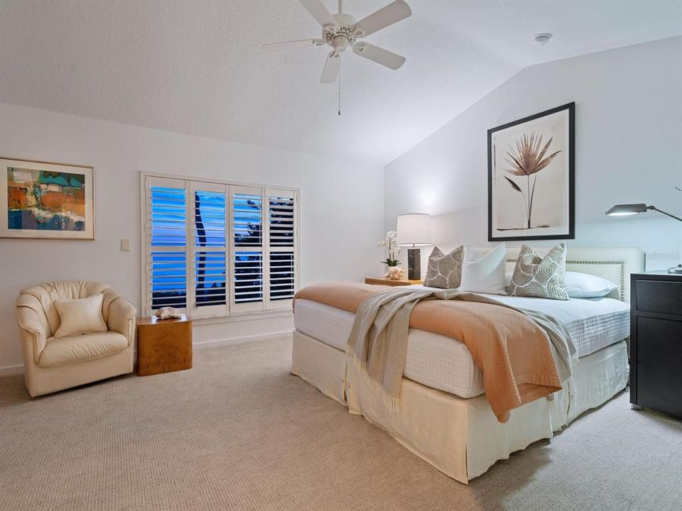 На продажу: $3,995,000 (4 спален, 4 ванн, 3273 Квадратных фут)