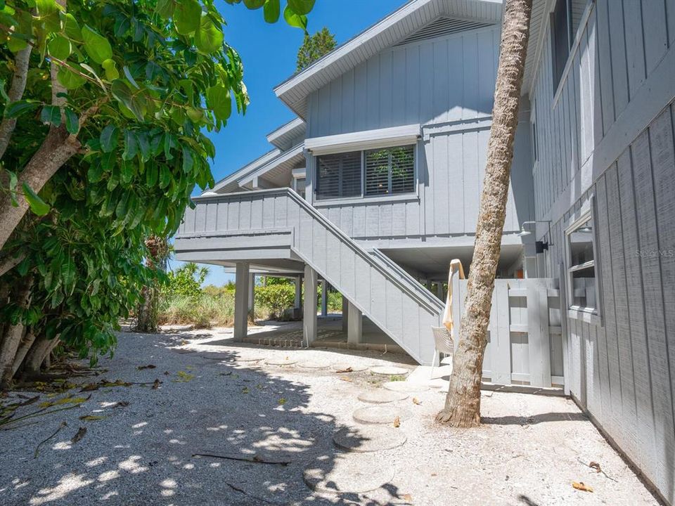 На продажу: $3,995,000 (4 спален, 4 ванн, 3273 Квадратных фут)