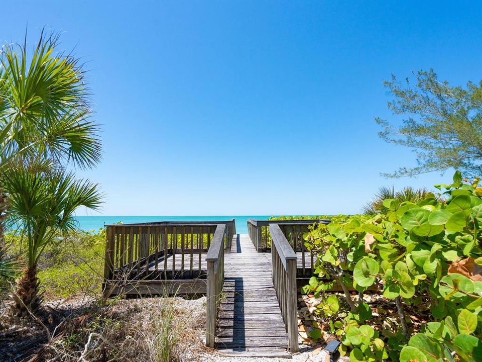 На продажу: $3,995,000 (4 спален, 4 ванн, 3273 Квадратных фут)