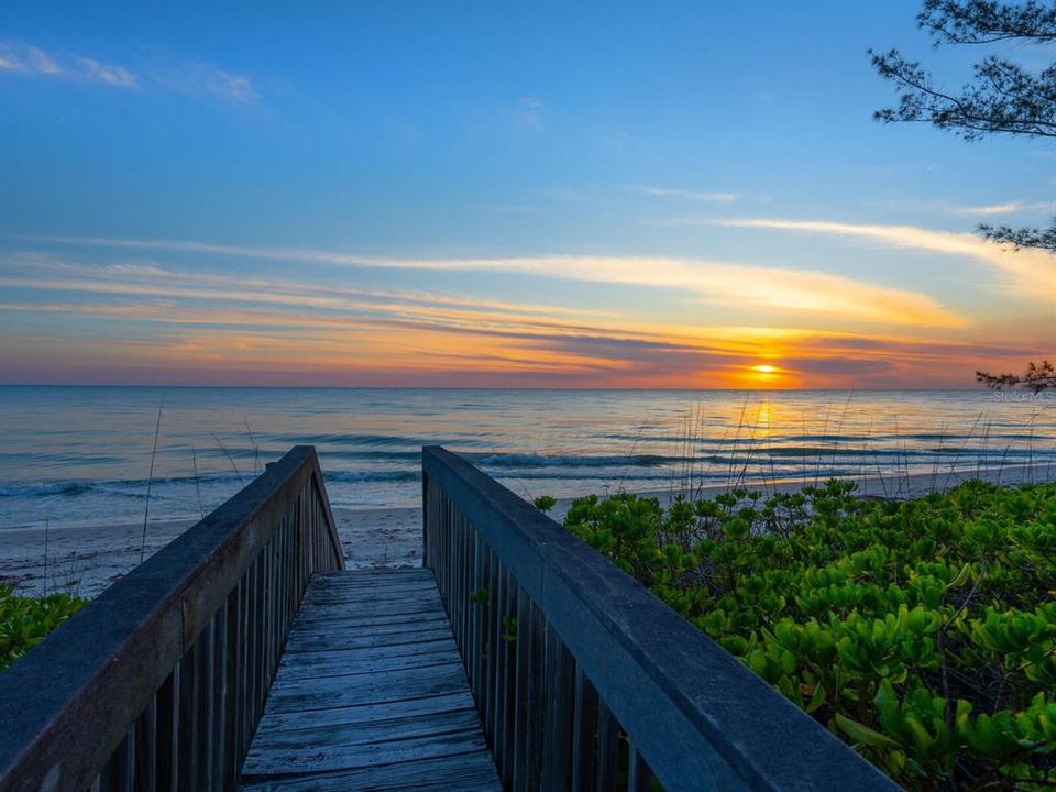 На продажу: $3,995,000 (4 спален, 4 ванн, 3273 Квадратных фут)