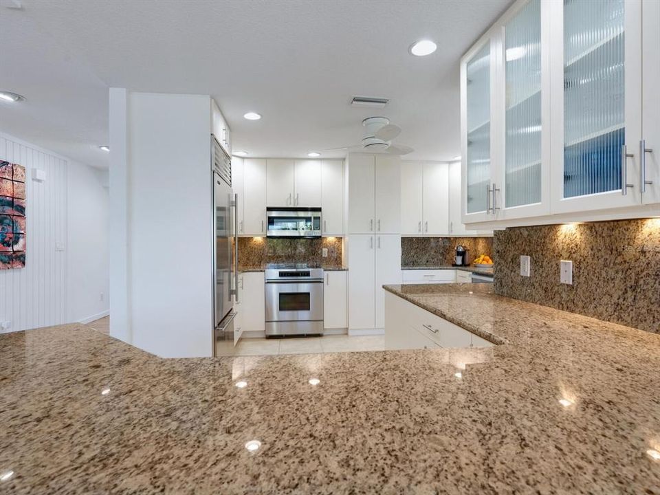 На продажу: $3,995,000 (4 спален, 4 ванн, 3273 Квадратных фут)